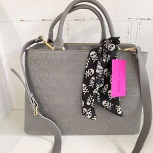 Betsey Johnson skull purse